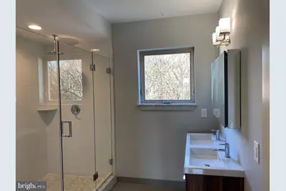 4745 Sheldon Street, Philadelphia, PA 19127 - Photo 15