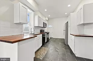 1627 W Thompson St, Philadelphia, PA 19121 - Photo 11
