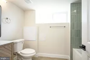 2412 S 24th St, Philadelphia, PA 19145 - Photo 19
