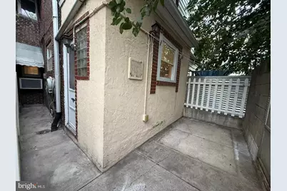 2643 S 10th Street, Philadelphia, PA 19148 - Photo 15