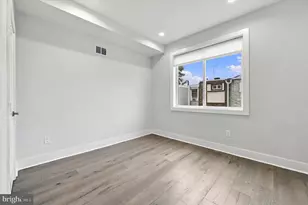 2532 E Gordon St, Philadelphia, PA 19125 - Photo 9