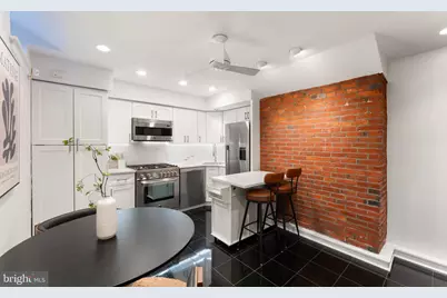 1104 Lombard Street, Philadelphia, PA 19147 - Photo 9
