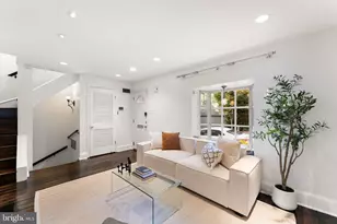 1104 Lombard St, Philadelphia, PA 19147 - Photo 5