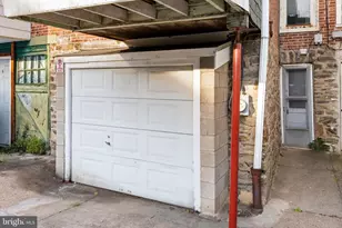 2222 S 66th St, Philadelphia, PA 19142 - Photo 31