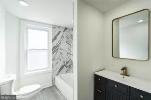 382 Martin St, Philadelphia, PA 19128 - Photo 21