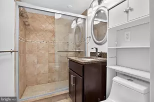 2401 Pennsylvania Ave, Philadelphia, PA 19130 - Photo 13
