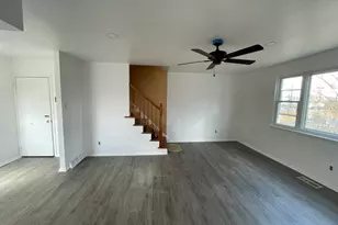 803 Lawler St, Philadelphia, PA 19116 - Photo 9