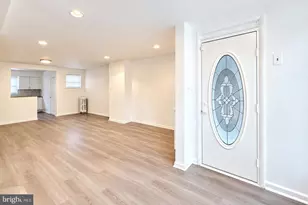 2823 S Marshall St, Philadelphia, PA 19148 - Photo 3