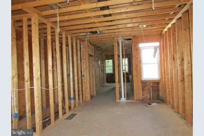 829 N 39th Street, Philadelphia, PA 19104 - Photo 5
