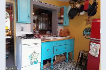 521 Mountain Street, Philadelphia, PA 19148 - Photo 3