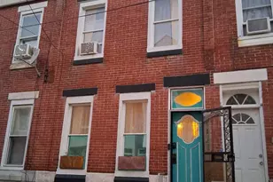 521 Mountain St, Philadelphia, PA 19148 - Photo 1