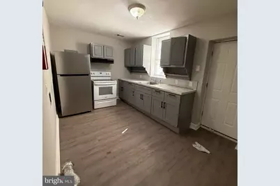 1016 W Erie Avenue, Philadelphia, PA 19140 - Photo 9