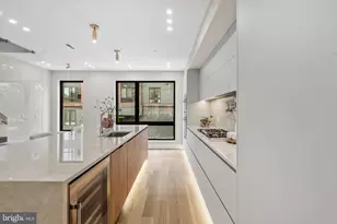 813 N 19th St, Philadelphia, PA 19130 - Photo 17