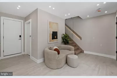 813 N 19th Street, Philadelphia, PA 19130 - Photo 7