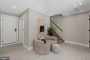 813 N 19th St, Philadelphia, PA 19130 - Photo 7
