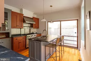 243 Pine St, Philadelphia, PA 19106 - Photo 11