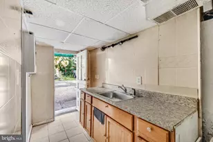 5841 Sylvester St, Philadelphia, PA 19149 - Photo 27