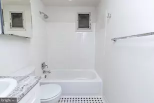 901 Clinton St, Philadelphia, PA 19107 - Photo 11