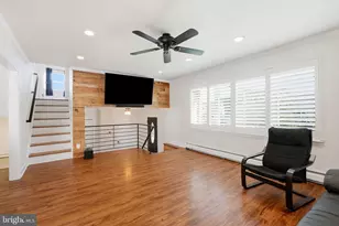 1111 Warwick St, Philadelphia, PA 19116 - Photo 9