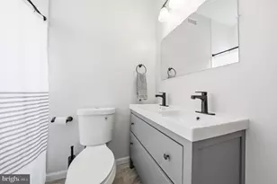 1939 Watkins St, Philadelphia, PA 19145 - Photo 17