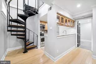 1704 Wallace St, Philadelphia, PA 19130 - Photo 15