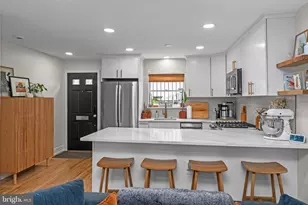 2125 Clymer St, Philadelphia, PA 19146 - Photo 11