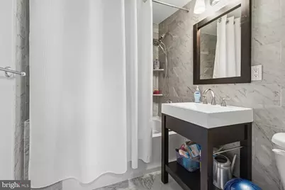 1813 Spruce Street #4R, Philadelphia, PA 19103 - Photo 13