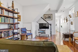 1813 Spruce St, Philadelphia, PA 19103 - Photo 9