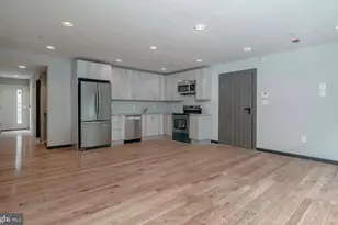 2537 Montrose St, Philadelphia, PA 19146 - Photo 9