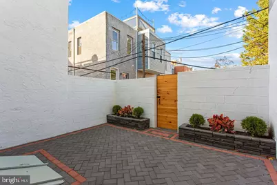 1419 Wharton Street, Philadelphia, PA 19146 - Photo 15