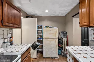 1402 S Hanson St, Philadelphia, PA 19143 - Photo 9