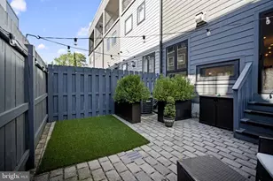 1216 Crease St, Philadelphia, PA 19125 - Photo 17