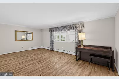 650 Hendren Street, Philadelphia, PA 19128 - Photo 5