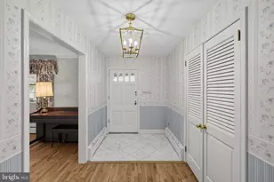 650 Hendren St, Philadelphia, PA 19128 - Photo 3