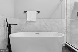 1611 N 27th St, Philadelphia, PA 19121 - Photo 27