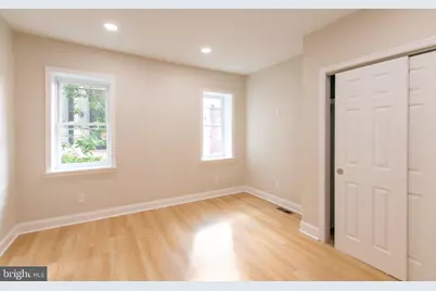 1542 S Bambrey Street, Philadelphia, PA 19146 - Photo 17