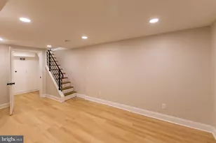 1542 S Bambrey St, Philadelphia, PA 19146 - Photo 11