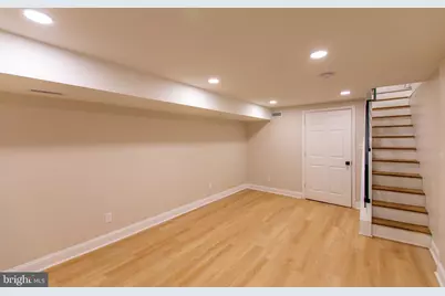 1542 S Bambrey Street, Philadelphia, PA 19146 - Photo 9