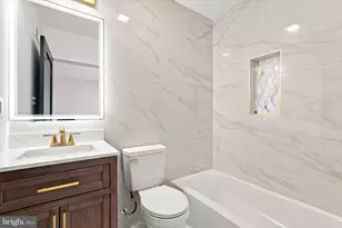 1235 S 26th St, Philadelphia, PA 19146 - Photo 9