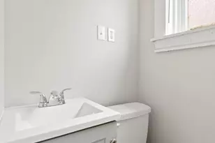 2209 N 33rd St, Philadelphia, PA 19132 - Photo 9