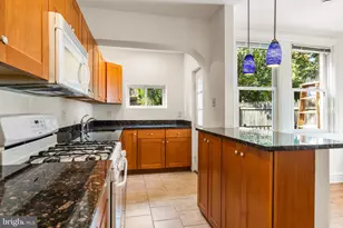 7232 Devon St, Philadelphia, PA 19119 - Photo 15