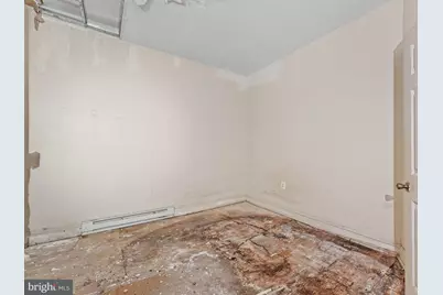 2243 N 33rd Street, Philadelphia, PA 19132 - Photo 9