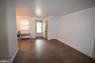 6320 N 10th St, Philadelphia, PA 19141 - Photo 3