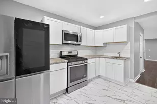 245 E Allen St, Philadelphia, PA 19125 - Photo 11