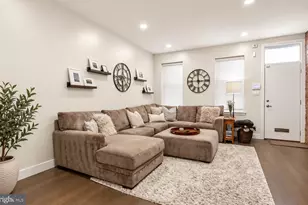 2228 Ellsworth St, Philadelphia, PA 19146 - Photo 3