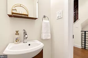 2228 Ellsworth St, Philadelphia, PA 19146 - Photo 19