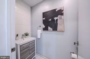 769 Uber Street N, Philadelphia, PA 19130 - Photo 29
