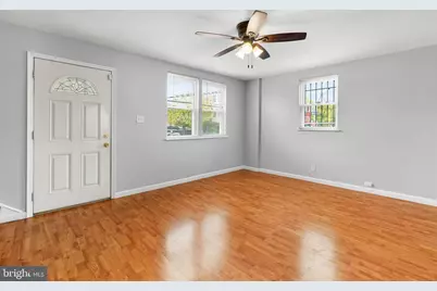 1801 S 29th Street, Philadelphia, PA 19145 - Photo 5