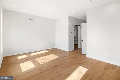 2042 Trenton Avenue, Philadelphia, PA 19125 - Photo 17