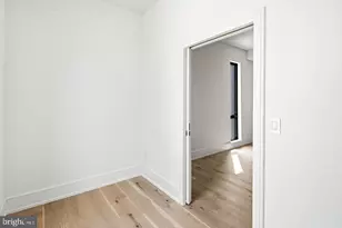 2324 Sansom St, Philadelphia, PA 19103 - Photo 43